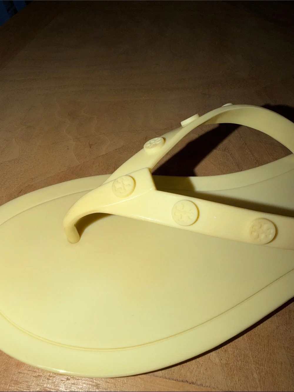 Tory Burch Studded Jelly Thong Flip Flop Sandals Size 8